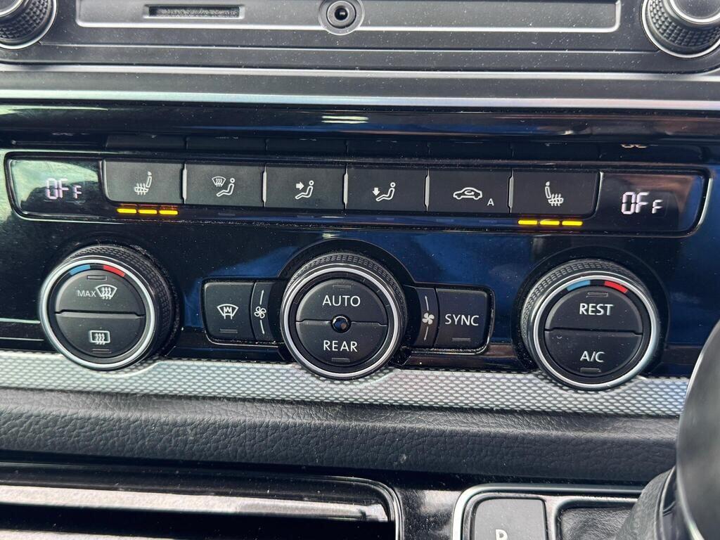 Used Volkswagen Caravelle 2017 for sale - 78141508: Photo 86