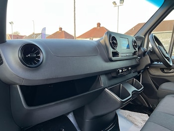 Used Mercedes-Benz Sprinter 2022 for sale - 77671451: Photo