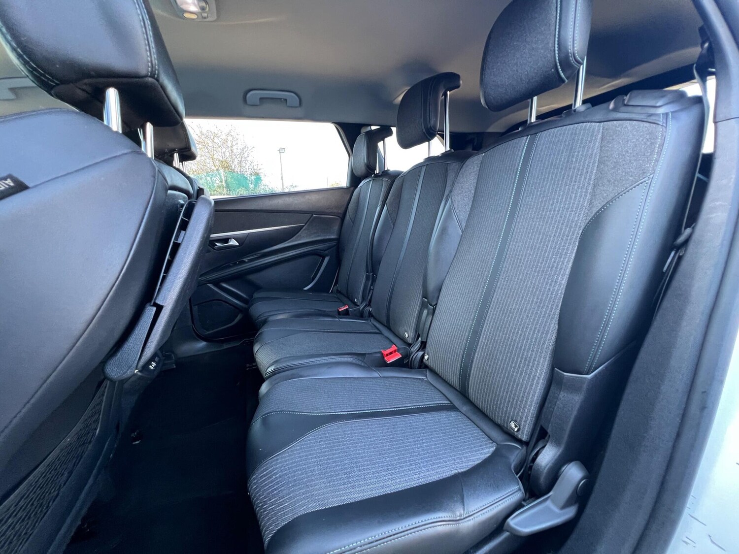 Used Peugeot 5008 2022 for sale - 77783701: Photo 11