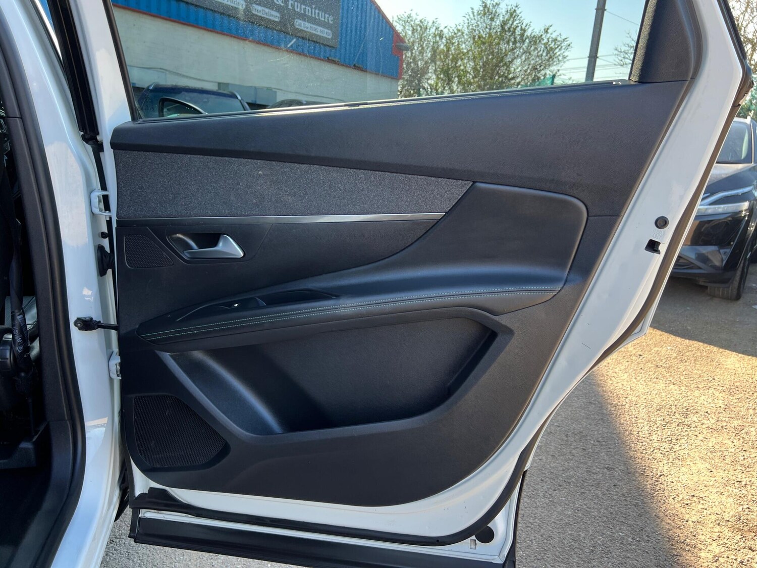 Used Peugeot 5008 2022 for sale - 77783701: Photo 48