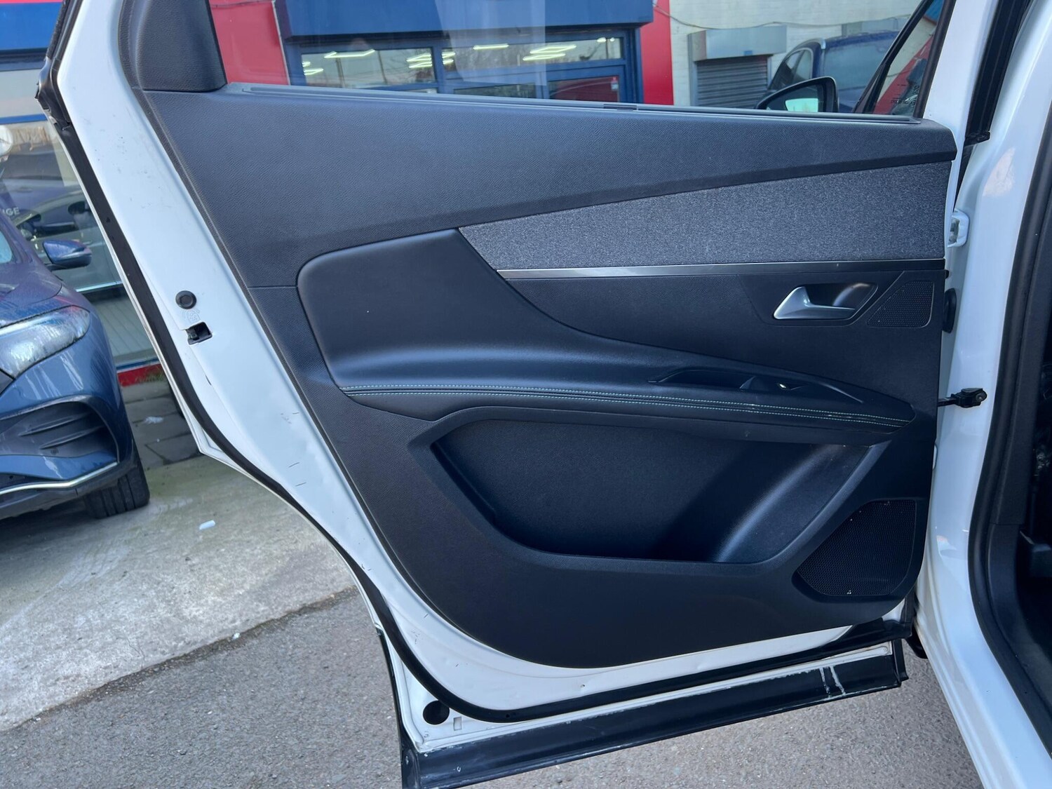 Used Peugeot 5008 2022 for sale - 77783701: Photo 49