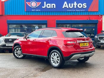 Used Mercedes-Benz GLA 2018 for sale - 78879001: Photo