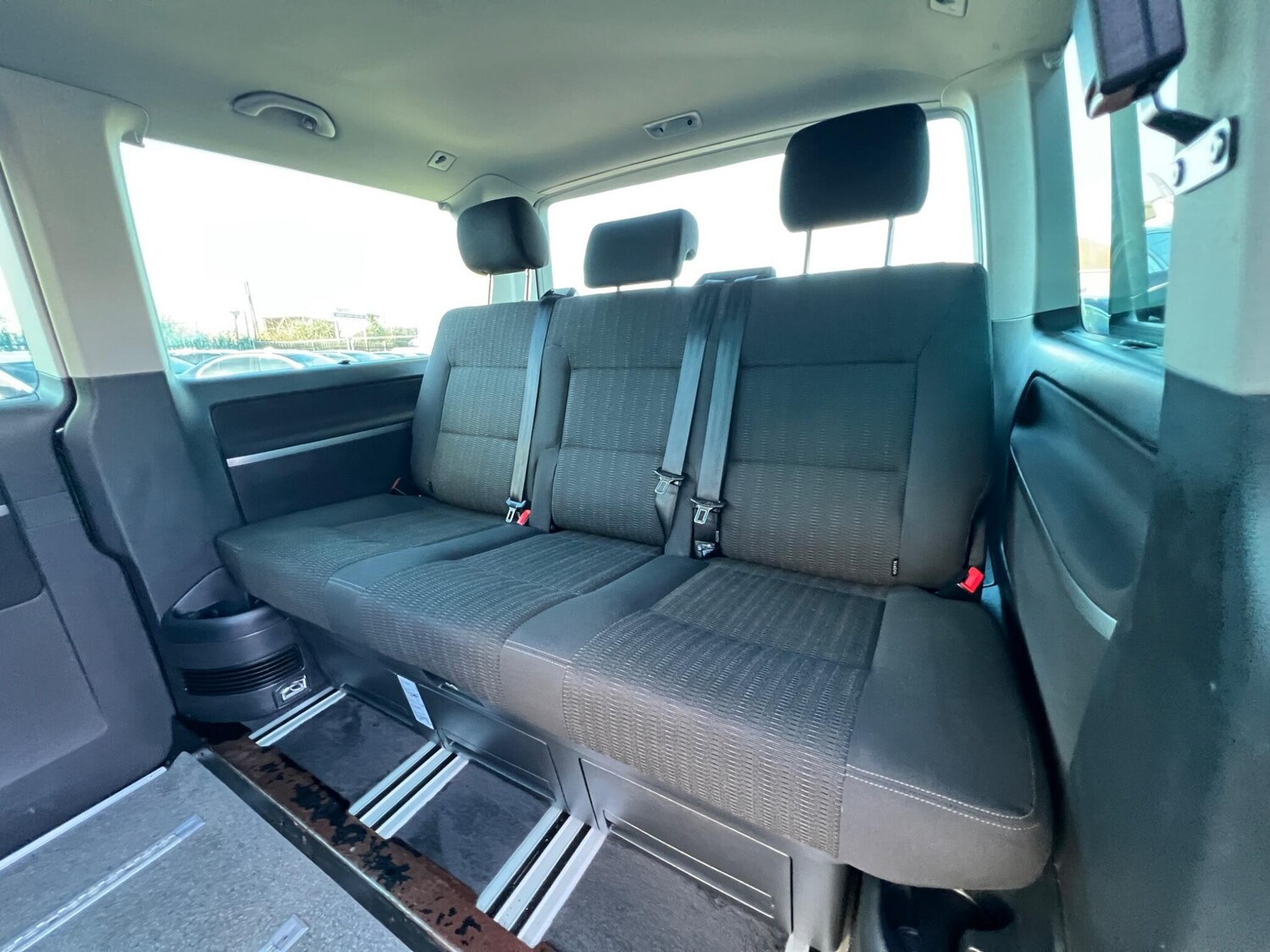 Used Volkswagen Caravelle for sale - 77671994: Photo 21