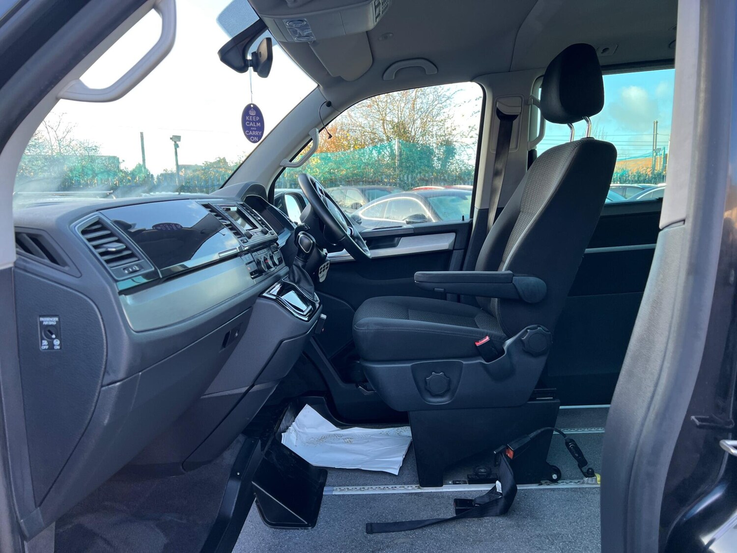 Used Volkswagen Caravelle for sale - 77671994: Photo 52