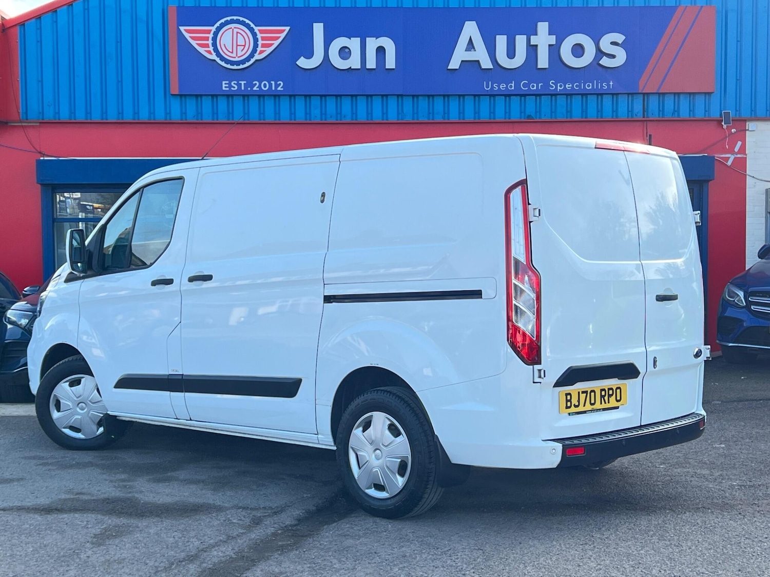 Used Ford Transit Custom 2020 for sale - 77696376: Photo 2