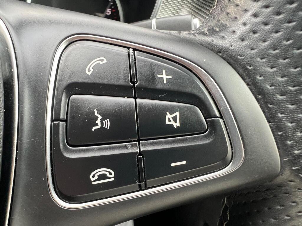 Used Mercedes-Benz V-Class for sale - 77670724: Photo 24