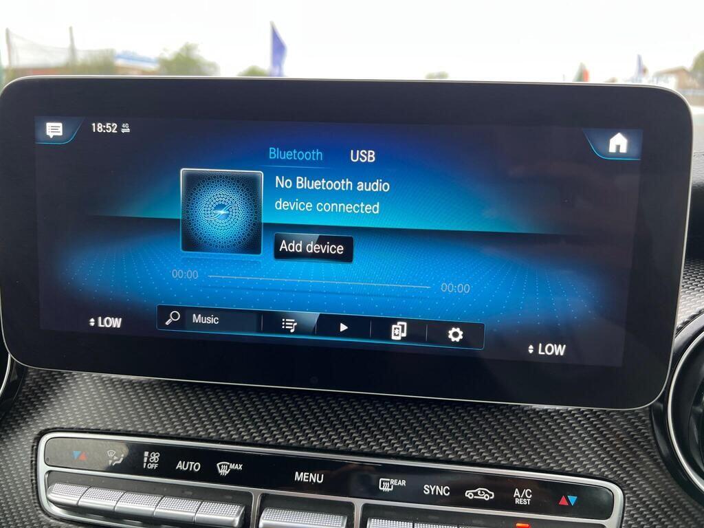 Used Mercedes-Benz V-Class for sale - 77670724: Photo 40