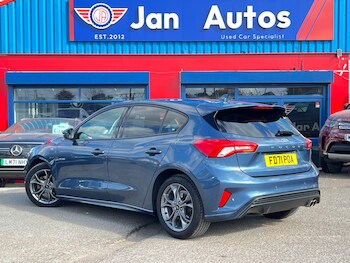 Used Ford Focus 2022 for sale - 78384103: Photo