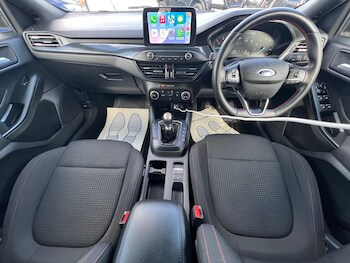 Used Ford Focus 2022 for sale - 78384103: Photo