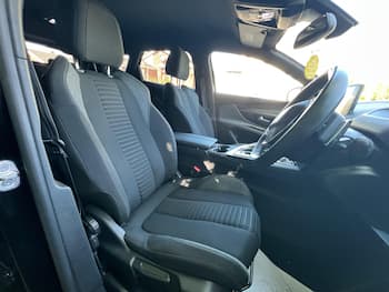 Used Peugeot 3008 2023 for sale - 79532411: Photo