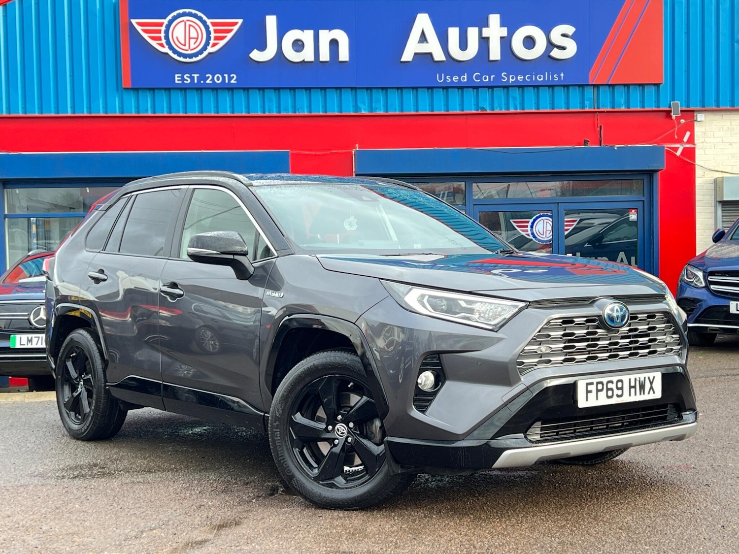 Used Toyota RAV4 for sale - 77671026: Photo 1