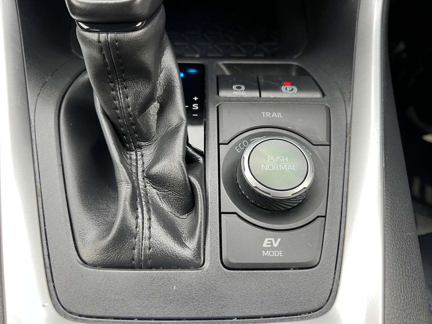 Used Toyota RAV4 for sale - 77671026: Photo 30