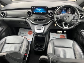 Used Mercedes-Benz V-Class 2022 for sale - 79475676: Photo