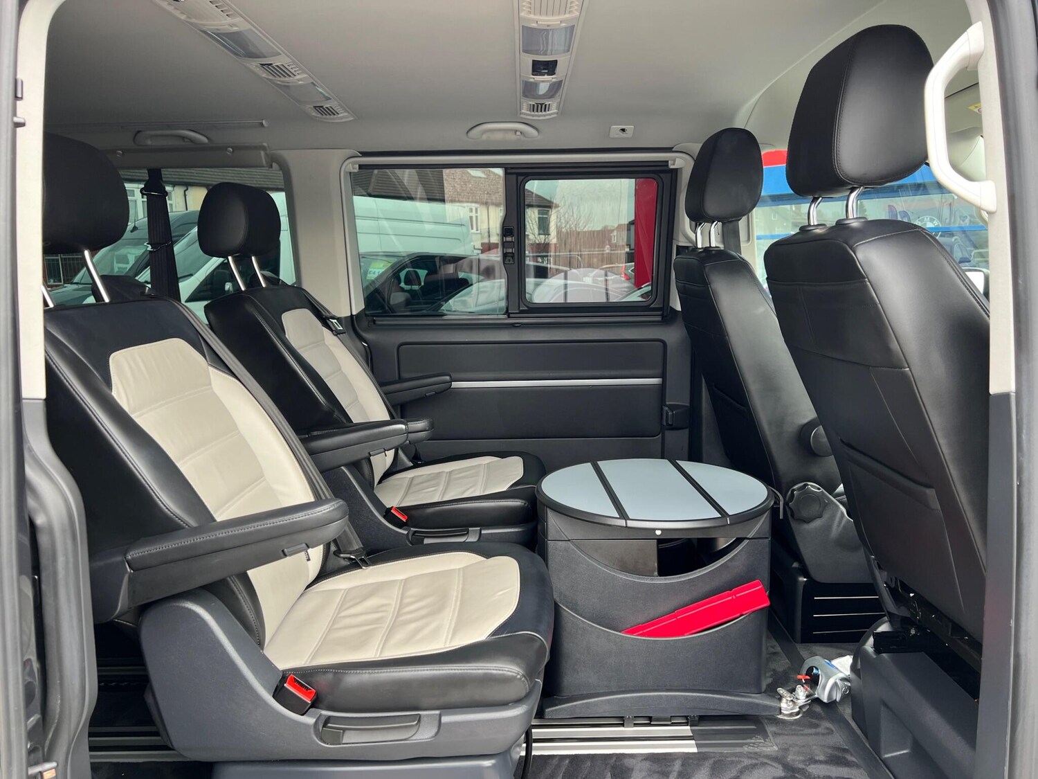 Used Volkswagen Caravelle for sale - 77671368: Photo 13