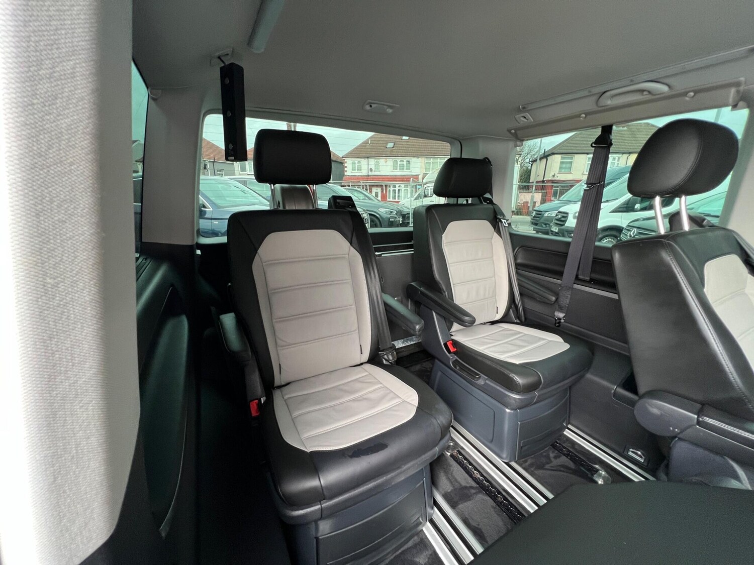 Used Volkswagen Caravelle for sale - 77671368: Photo 14