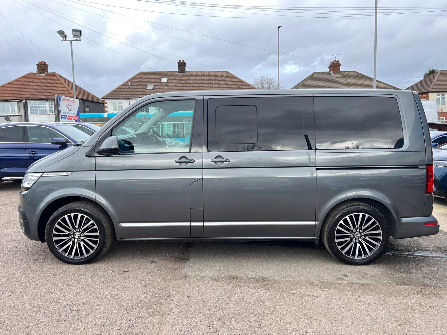 Used Volkswagen Caravelle for sale - 77671368: Photo 36