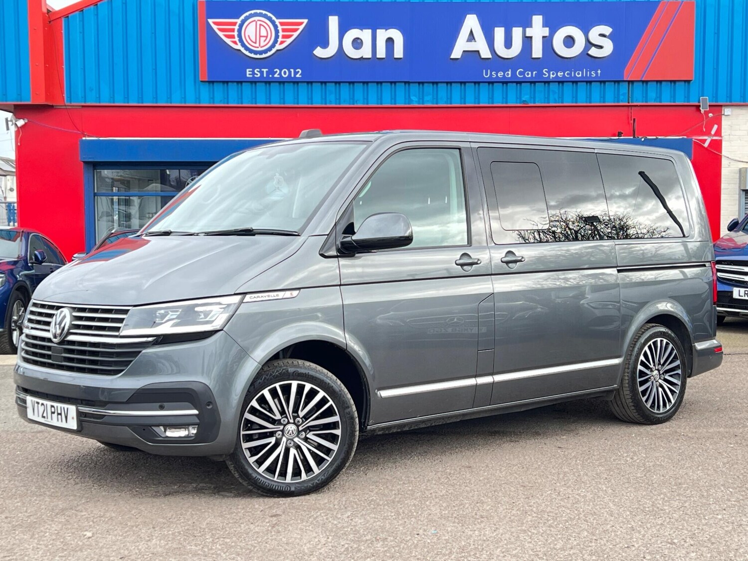 Used Volkswagen Caravelle for sale - 77671368: Photo 8