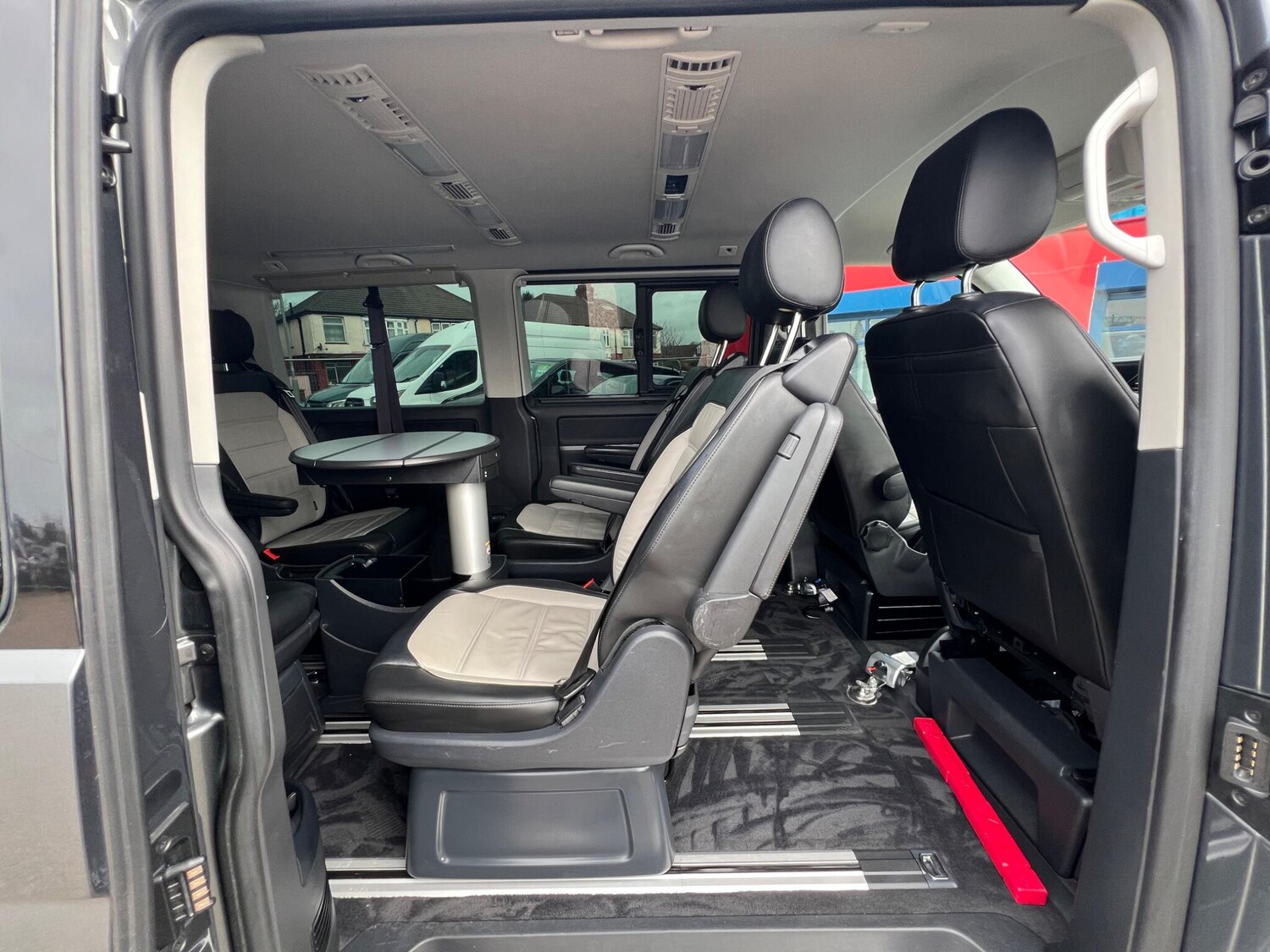 Used Volkswagen Caravelle for sale - 77671368: Photo 80