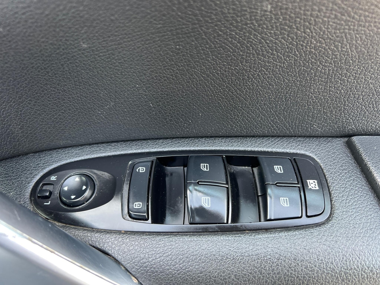 Used Mercedes-Benz X Class 2019 for sale - 77892189: Photo 33