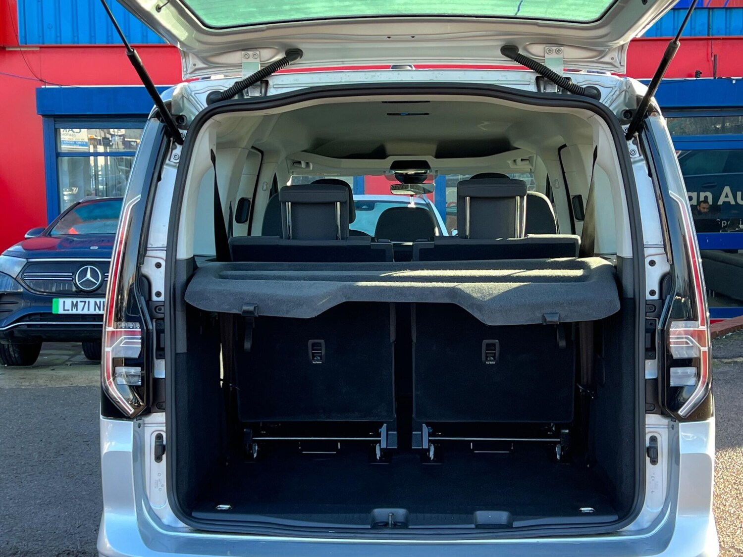 Used Volkswagen Caddy Maxi for sale - 77671532: Photo 60