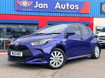 Used Toyota Yaris 2021 for sale - 79725808: Photo