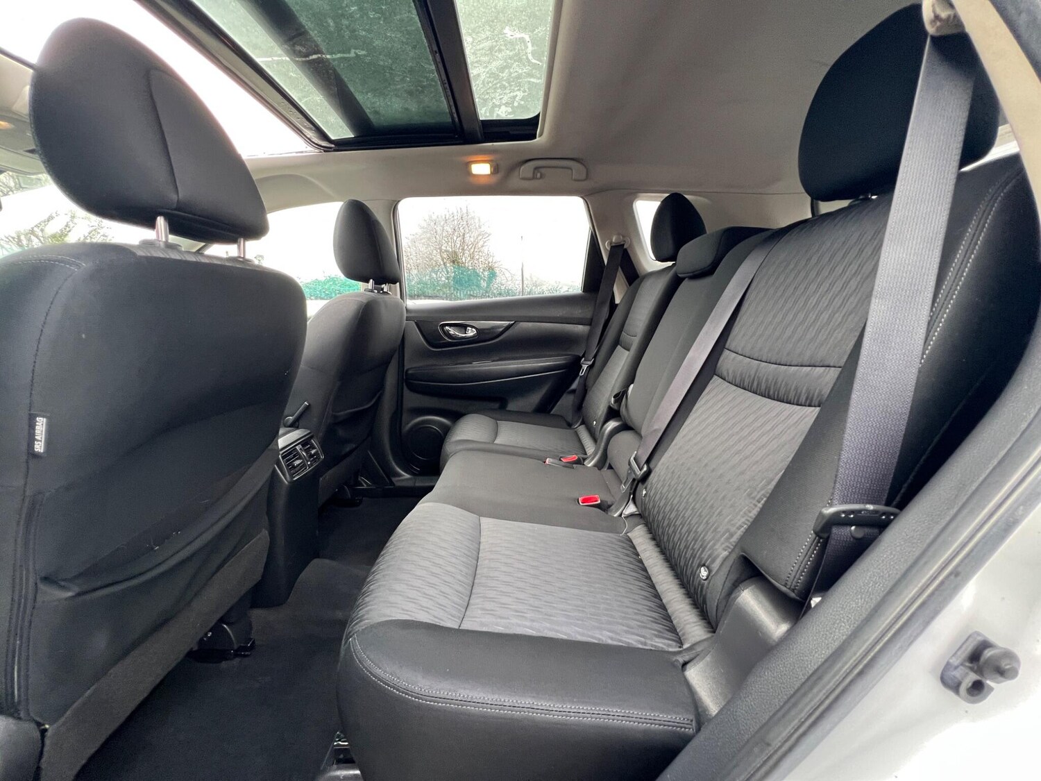 Used Nissan X-Trail for sale - 77671810: Photo 15