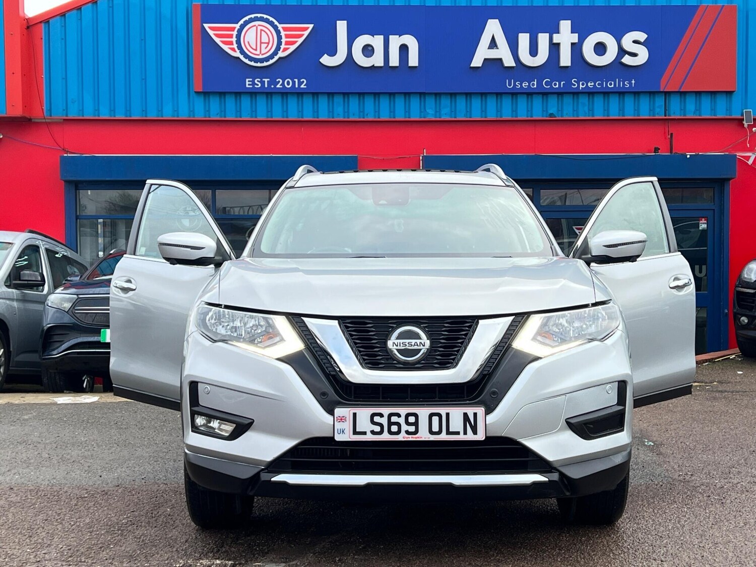 Used Nissan X-Trail for sale - 77671810: Photo 29