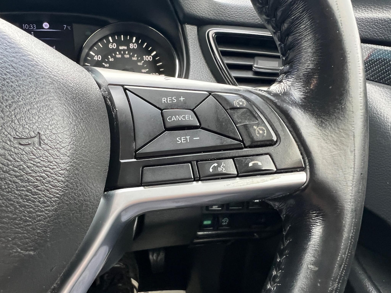 Used Nissan X-Trail for sale - 77671810: Photo 44