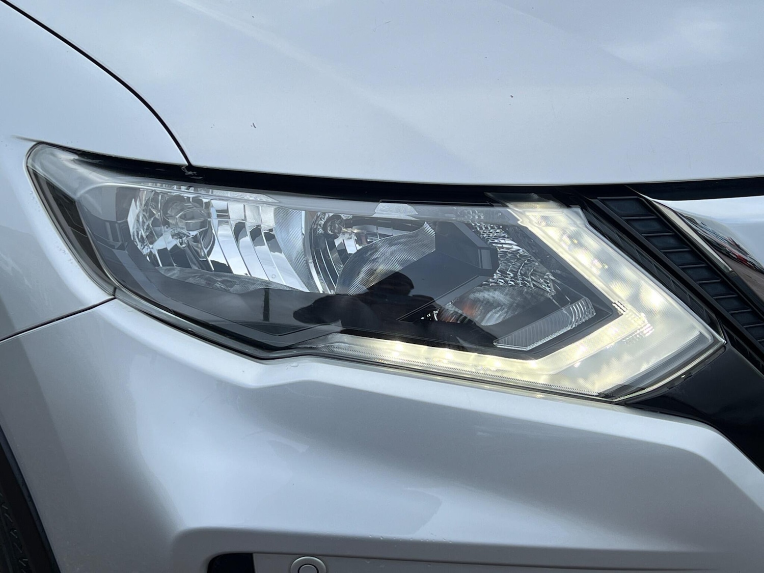 Used Nissan X-Trail for sale - 77671810: Photo 63