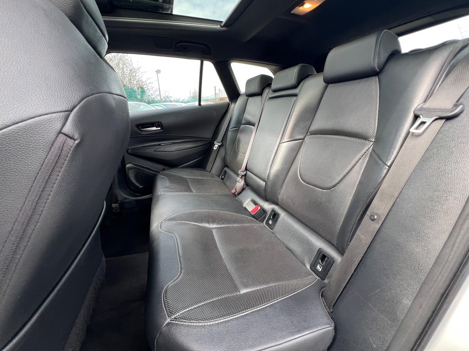 Used Toyota Corolla for sale - 77926197: Photo 17