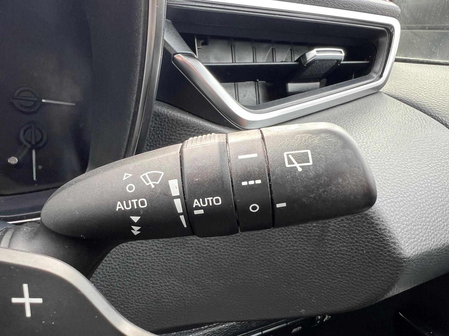 Used Toyota Corolla for sale - 77926197: Photo 42