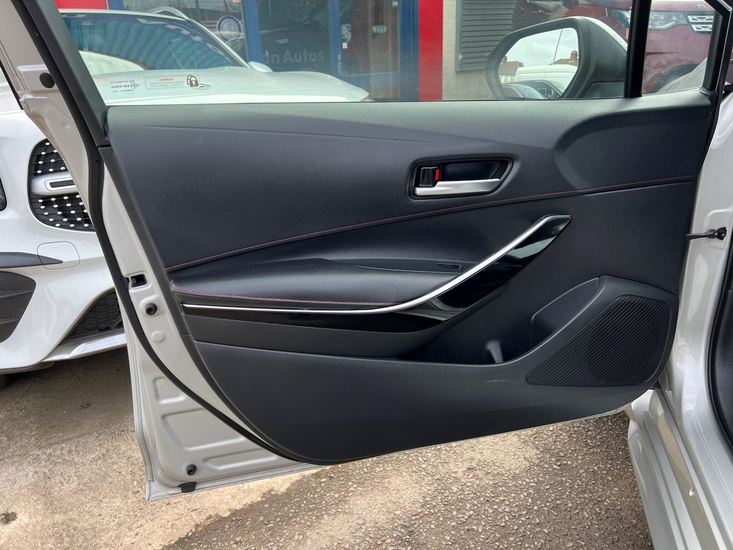 Used Toyota Corolla for sale - 77926197: Photo 48