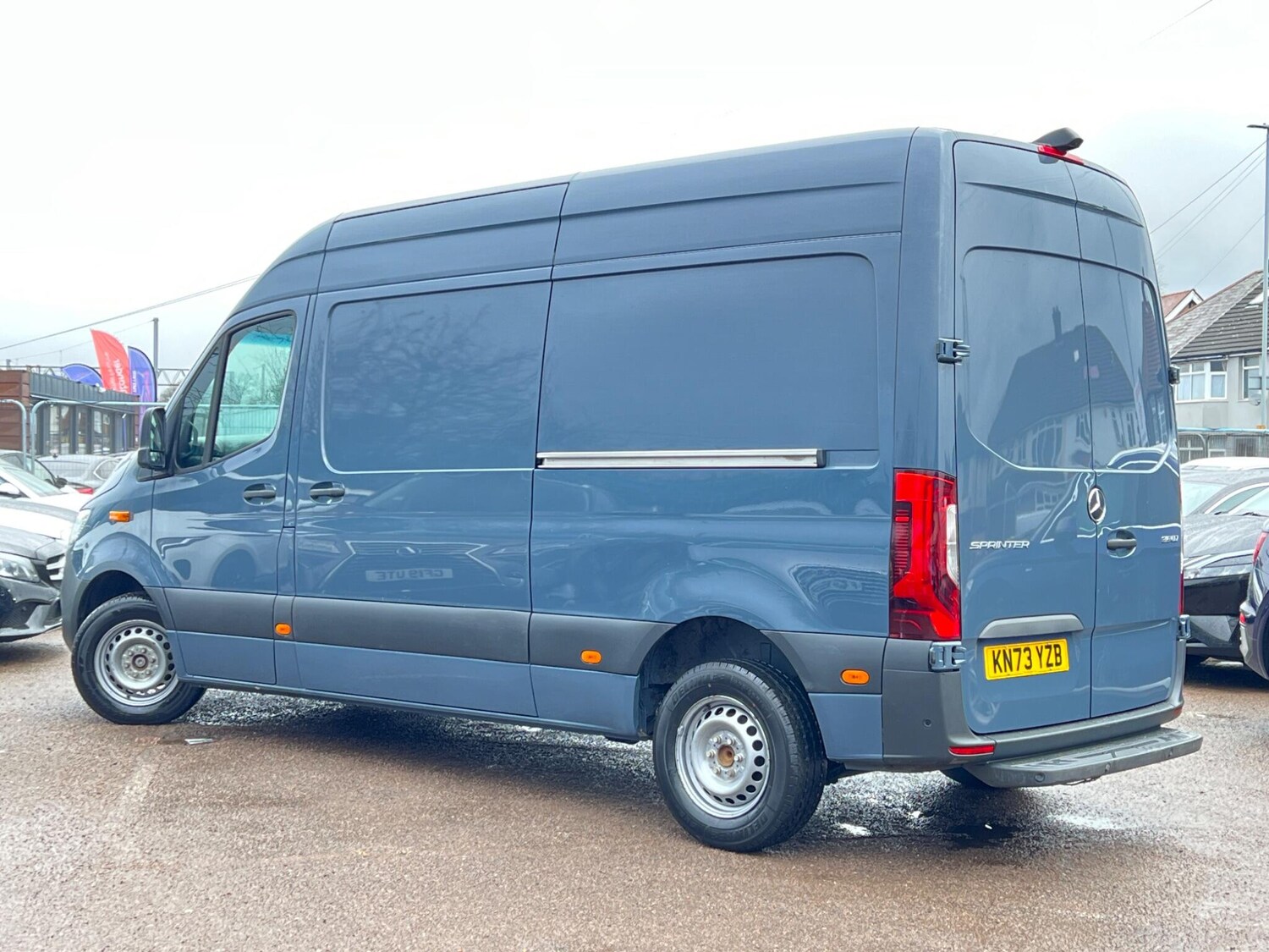 Used Mercedes-Benz Sprinter for sale - 77670977: Photo 2