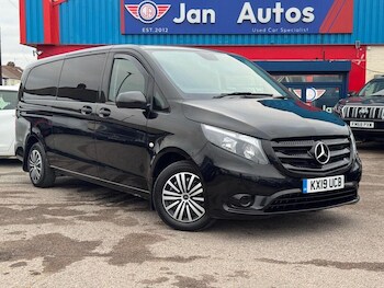 Used Mercedes-Benz Vito 2019 for sale - 77671159: Photo