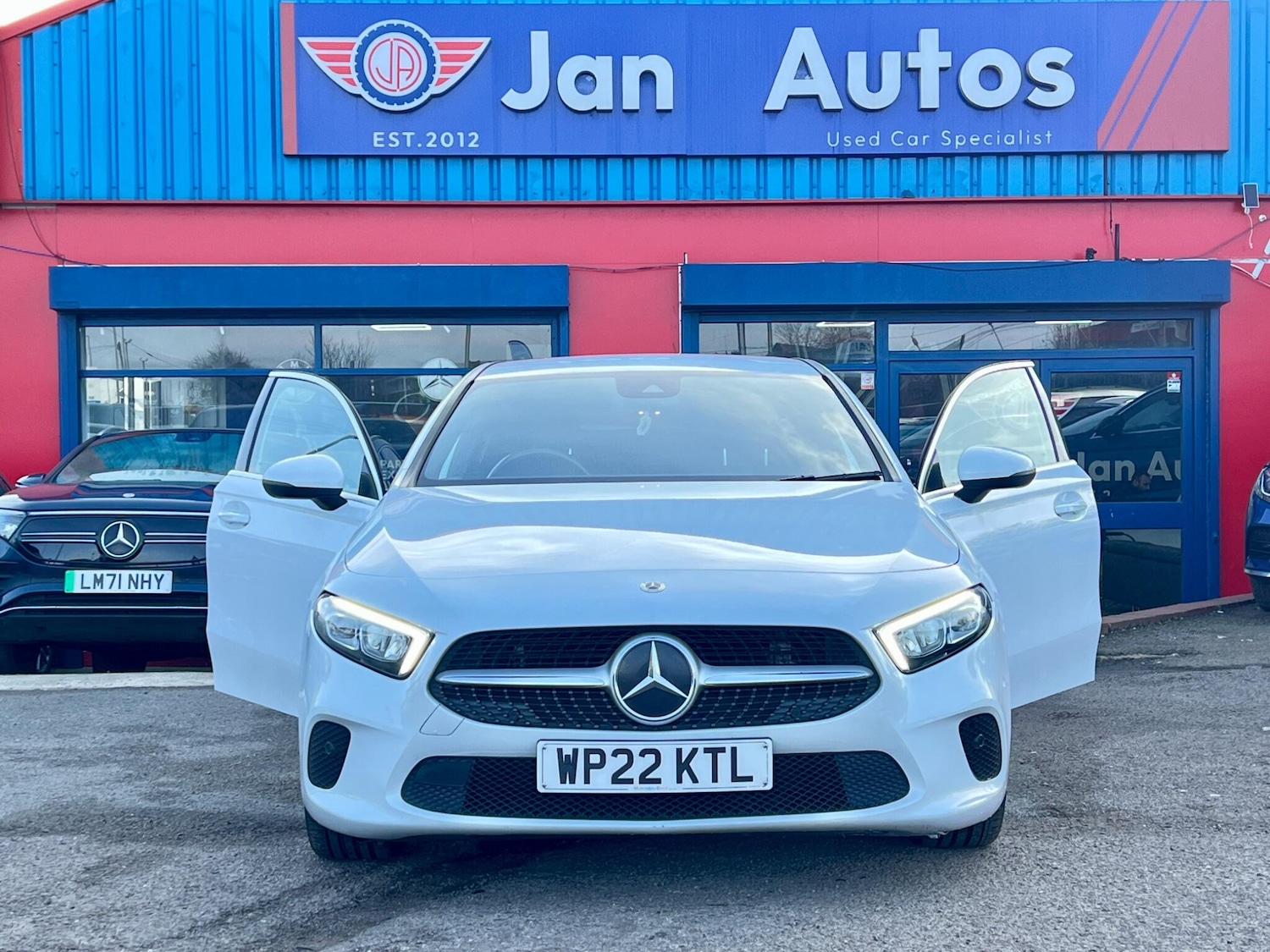 Used Mercedes-Benz A-Class for sale - 77670400: Photo 33