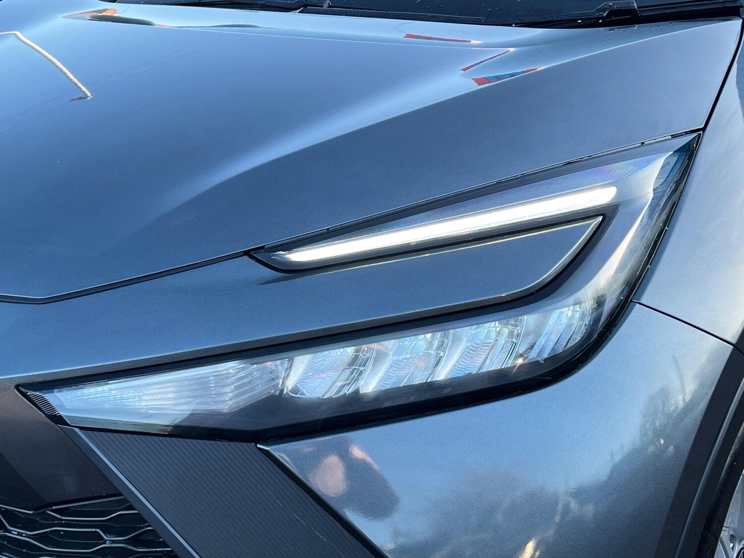 Used Toyota C-HR for sale - 77671432: Photo 11