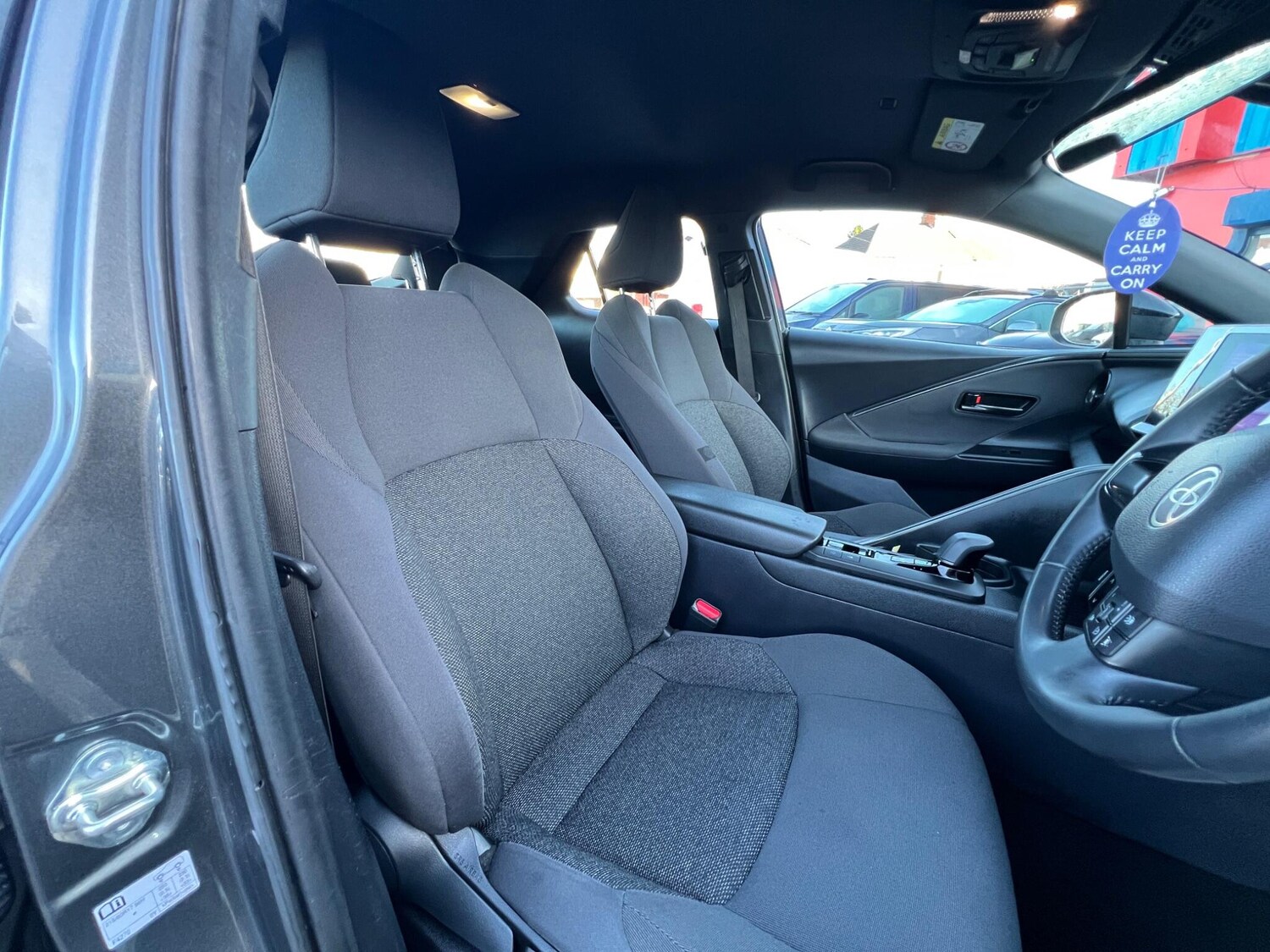 Used Toyota C-HR for sale - 77671432: Photo 15