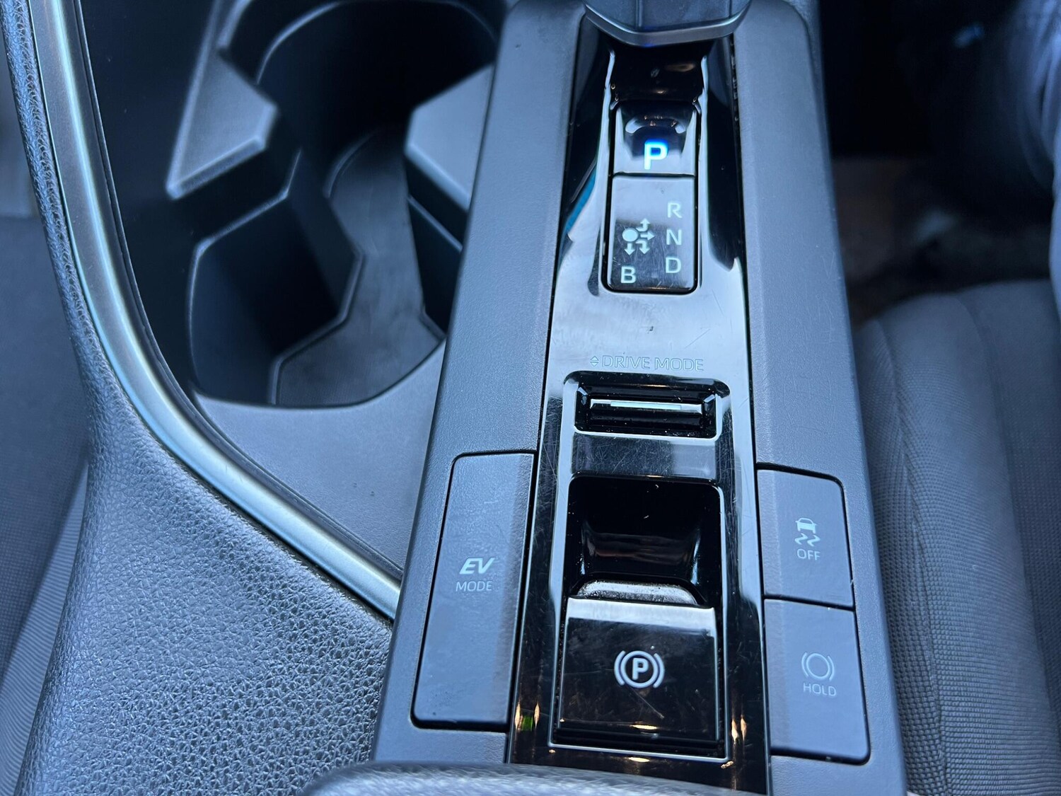 Used Toyota C-HR for sale - 77671432: Photo 36