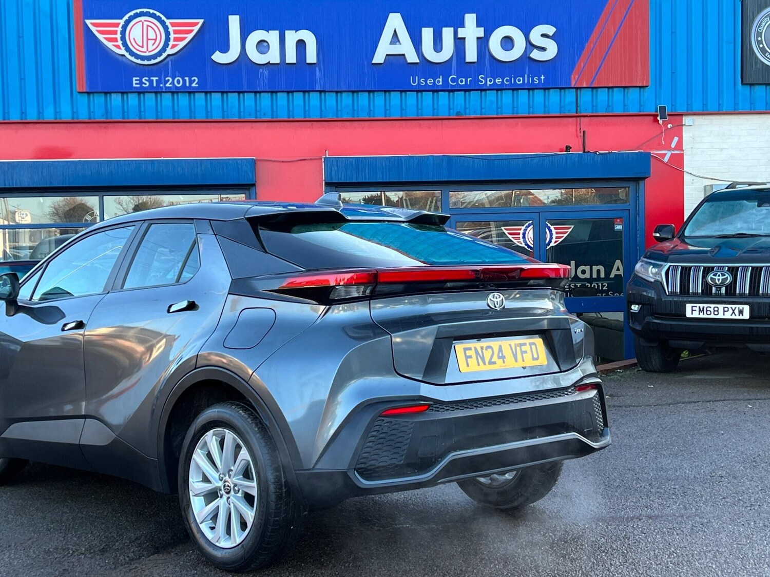 Used Toyota C-HR for sale - 77671432: Photo 45