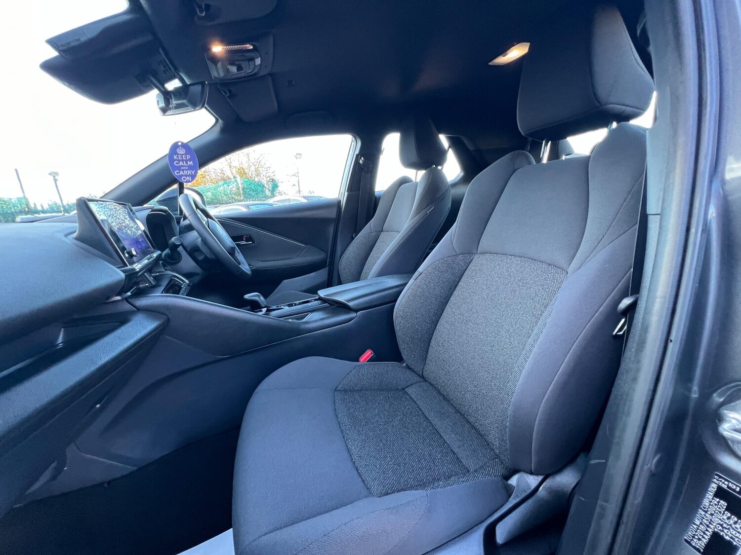 Used Toyota C-HR for sale - 77671432: Photo 61