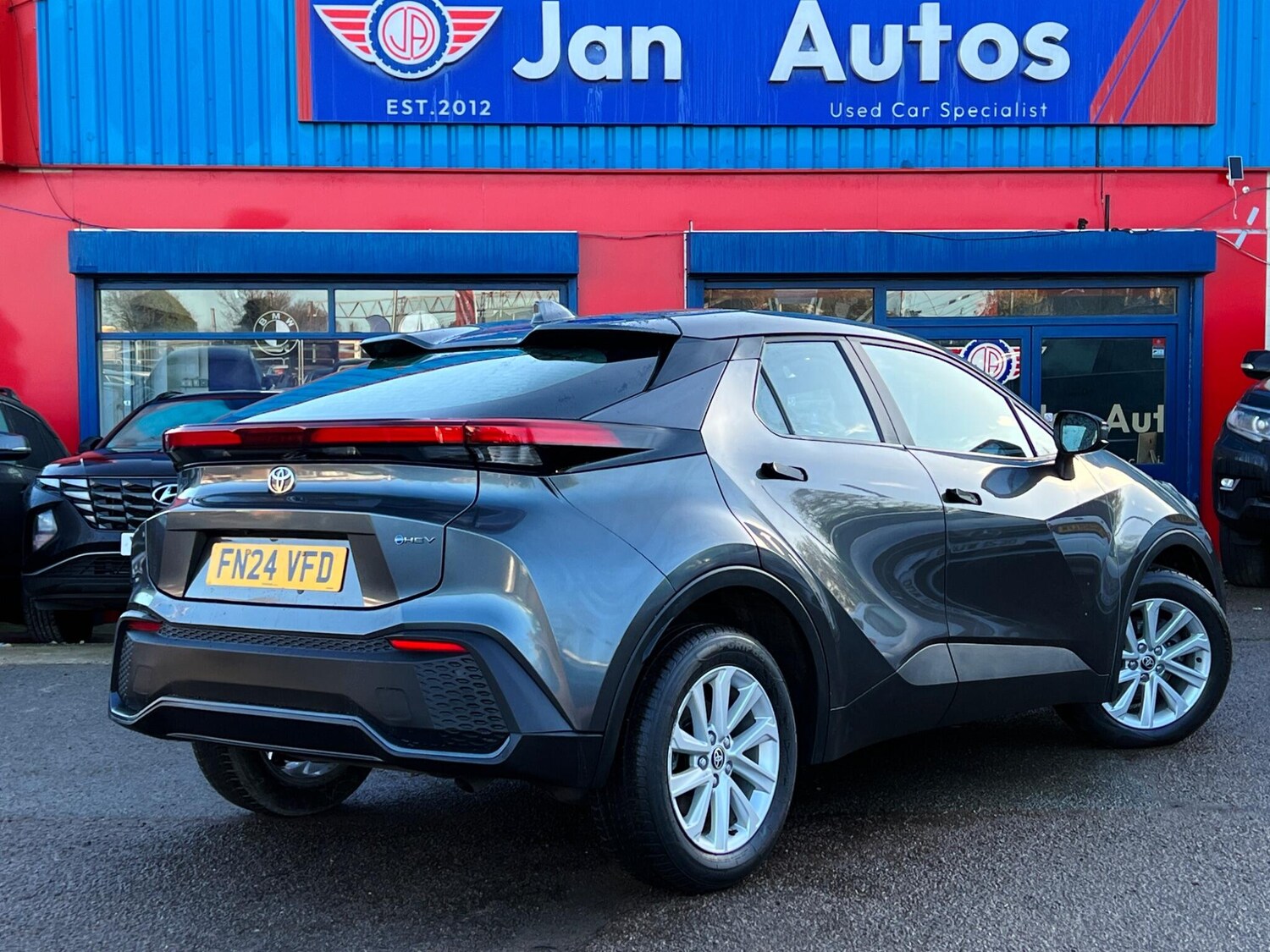 Used Toyota C-HR for sale - 77671432: Photo 9