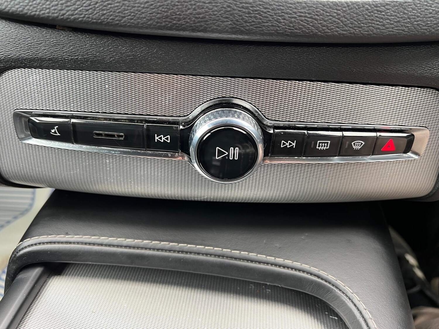 Used Volvo XC90 2020 for sale - 77783504: Photo 48