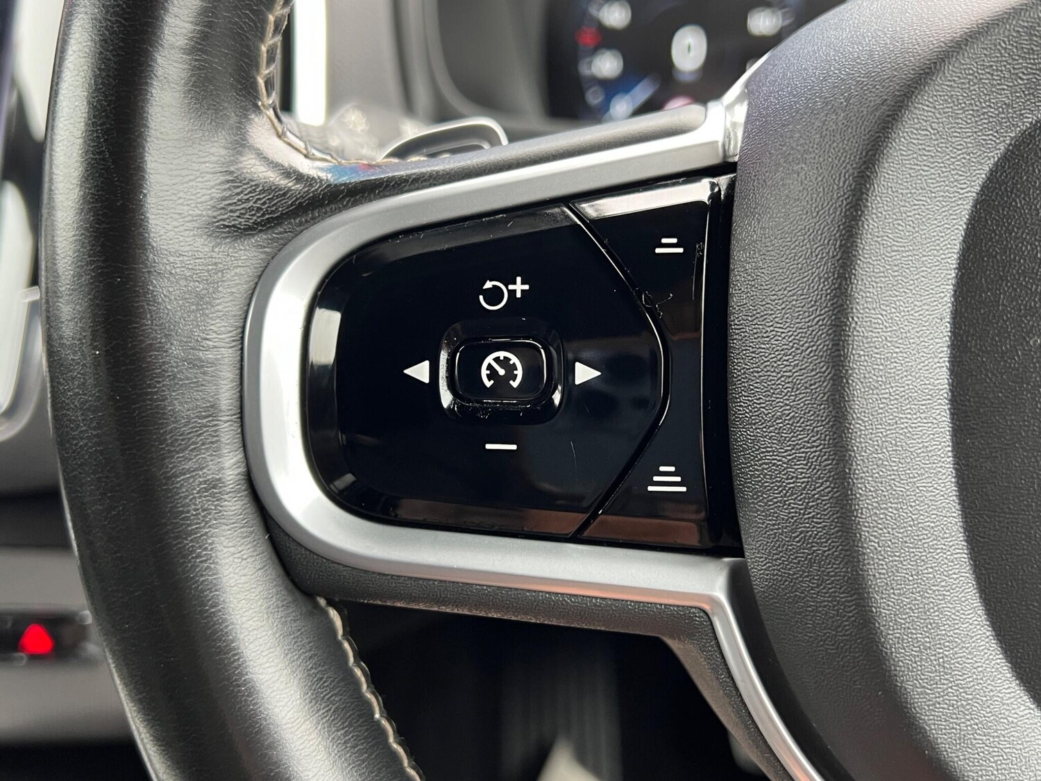 Used Volvo XC90 2020 for sale - 77783504: Photo 51