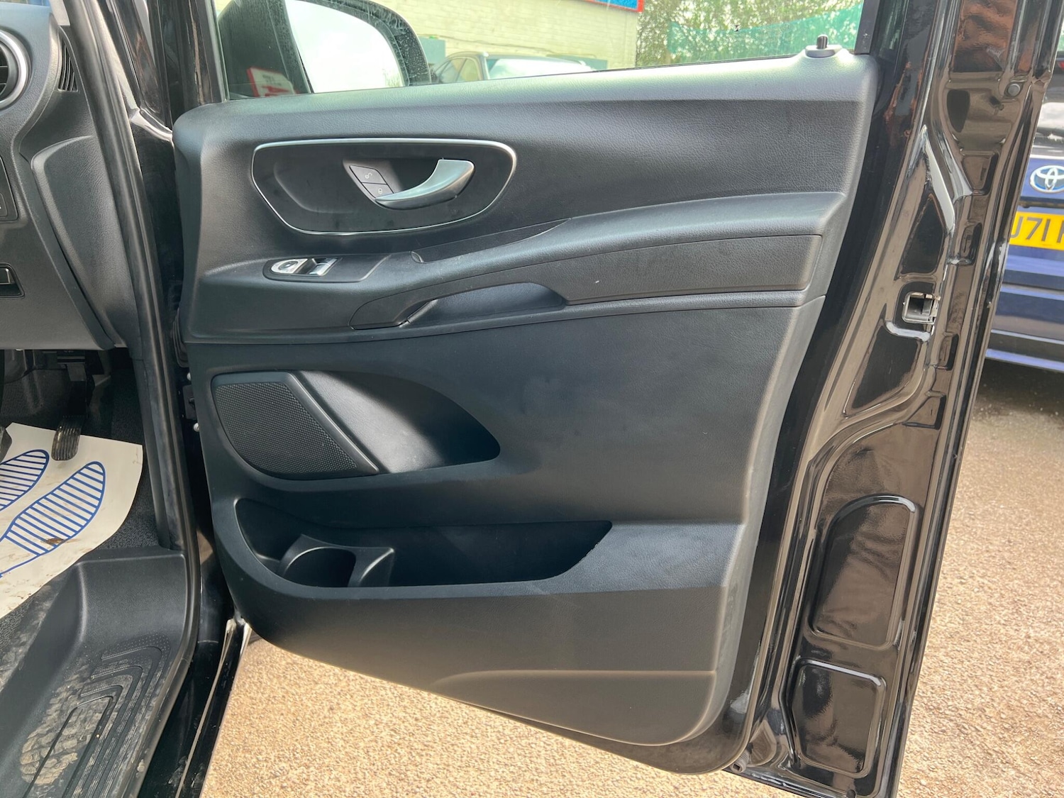 Used Mercedes-Benz Vito for sale - 77824964: Photo 49