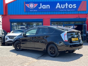 Used Toyota Prius 2019 for sale - 79180924: Photo