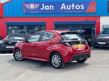 Used Toyota Yaris 2023 for sale - 79401492: Photo
