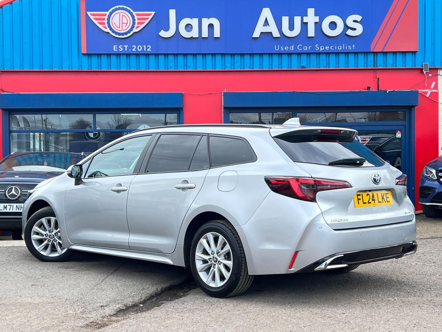 Used Toyota Corolla 2024 for sale - 77838790: Photo 2