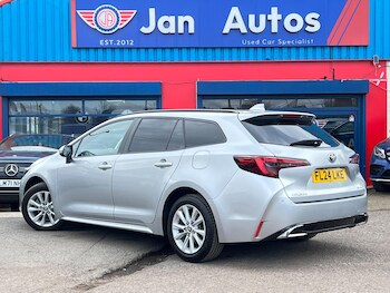 Used Toyota Corolla 2024 for sale - 77838790: Photo