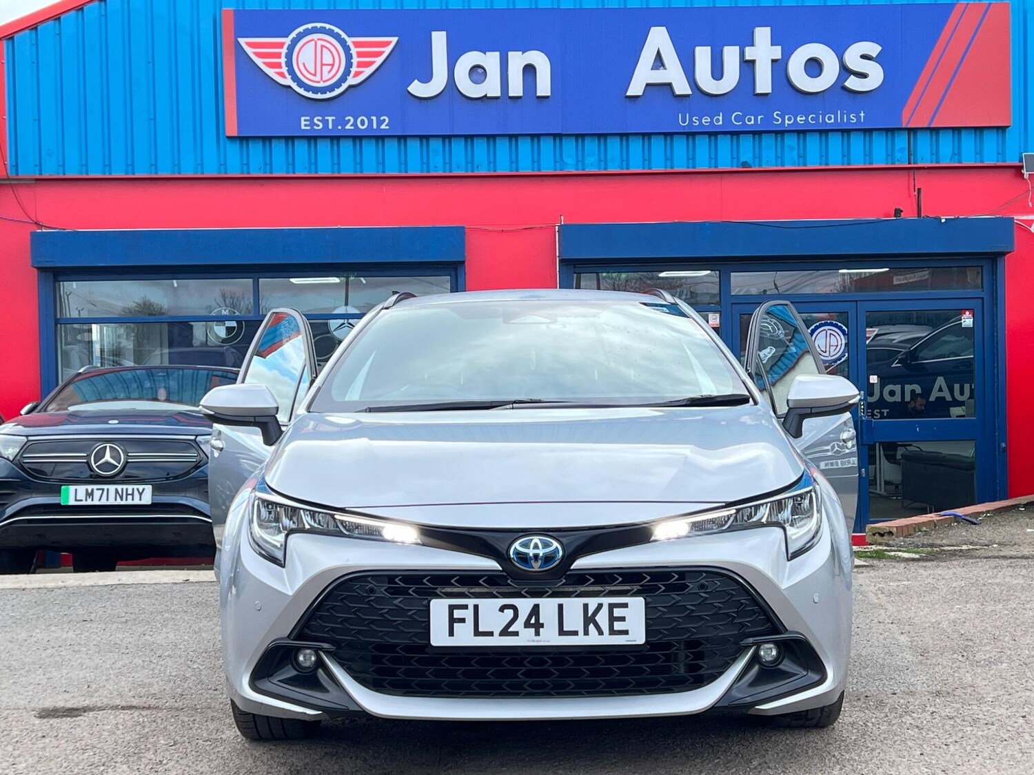 Used Toyota Corolla 2024 for sale - 77838790: Photo 30