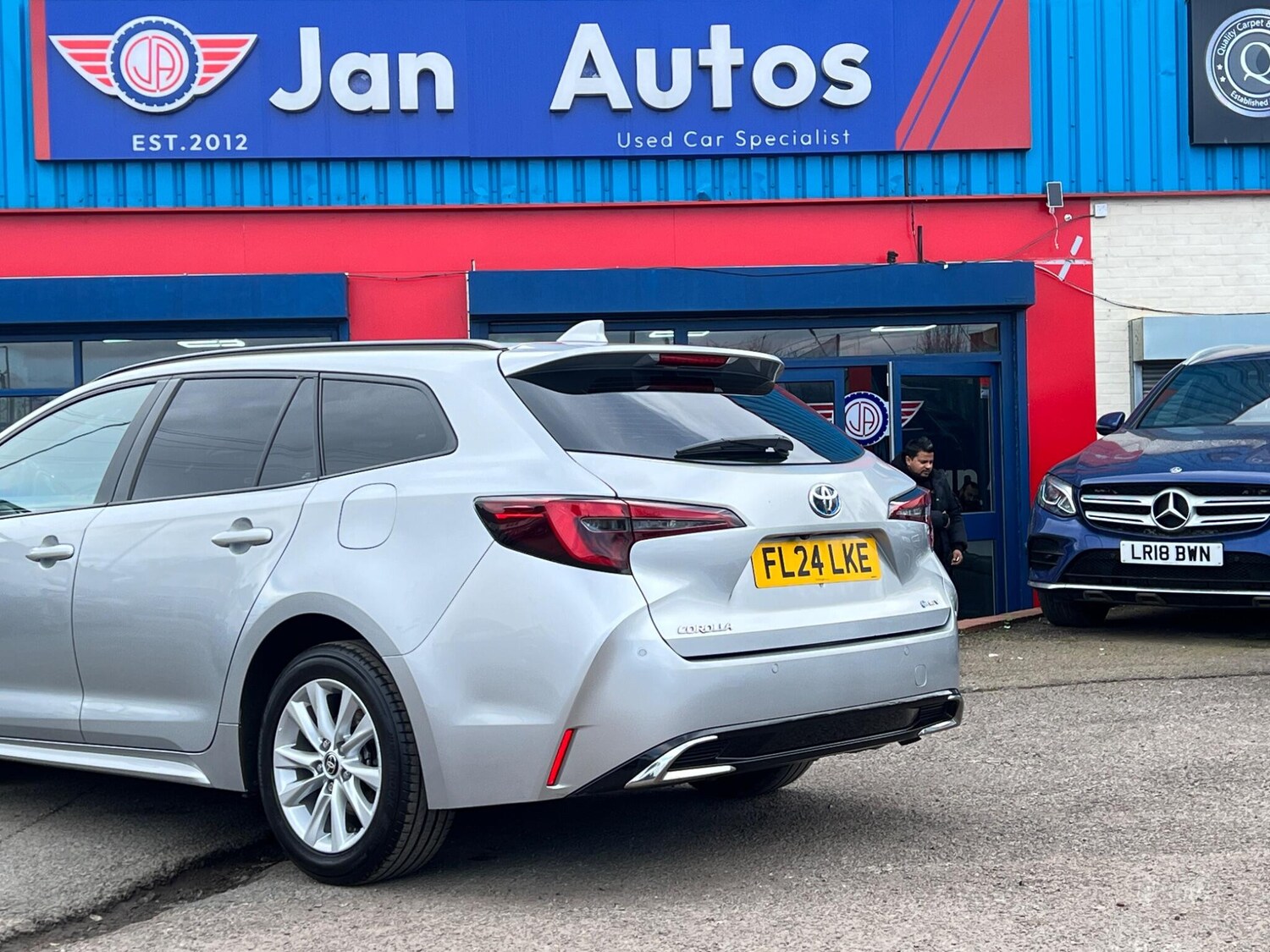 Used Toyota Corolla 2024 for sale - 77838790: Photo 32